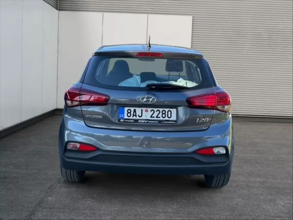 Hyundai i20 1,3 i Comfort - foto 5