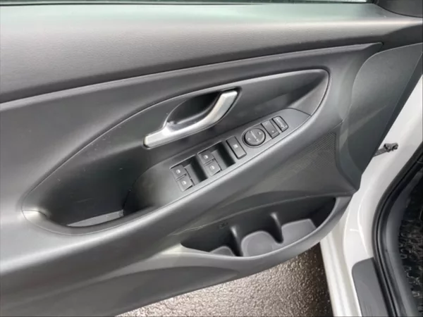 Hyundai i30 1,5 T-GDI N Line - foto 11