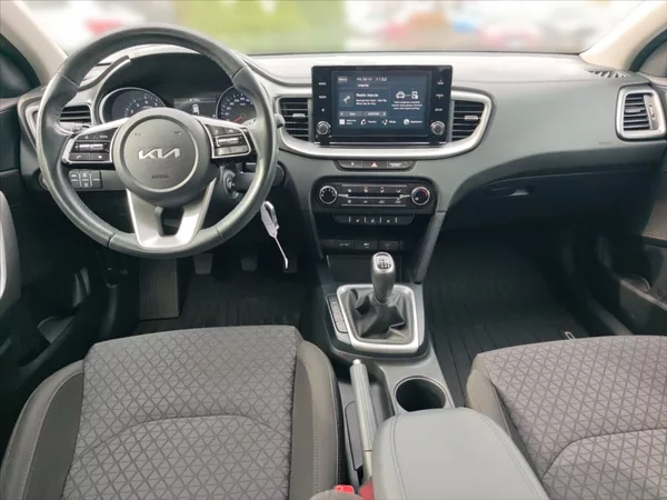 Kia Ceed 1,0 TGDI Spin - foto 8