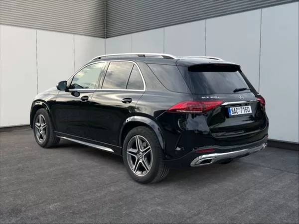 Mercedes-Benz GLE 2,0 300d 4M AT - foto 4