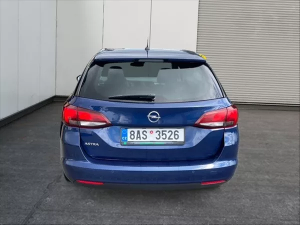 Opel Astra 1,2 T 96 Edition - foto 5