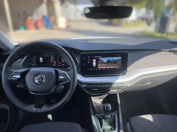 Škoda Octavia 2,0 TDI 85 Style - foto 9