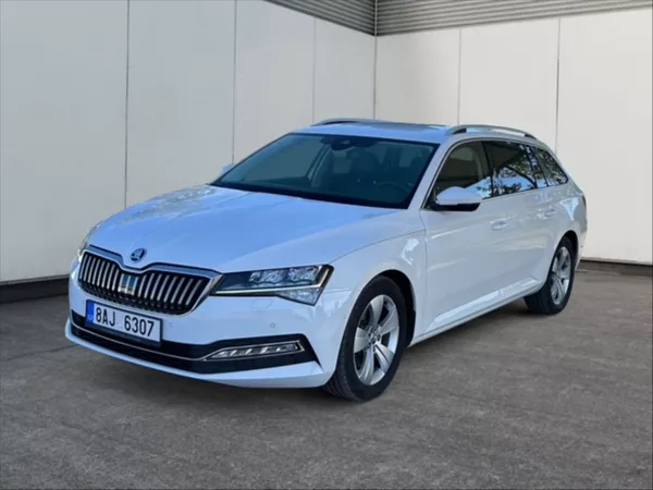 Škoda Superb 2,0 TSI 140 Style AT - foto 3