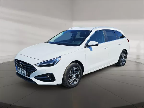 Hyundai i30 1,6 CRDi Smart AT - foto 2