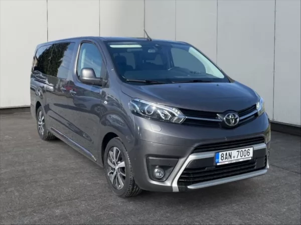 Toyota ProAce Verso 2,0 D-4D 180k L2 VIP