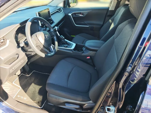 Toyota RAV4 2,5 Hybrid Comfort 4WD AT - foto 6