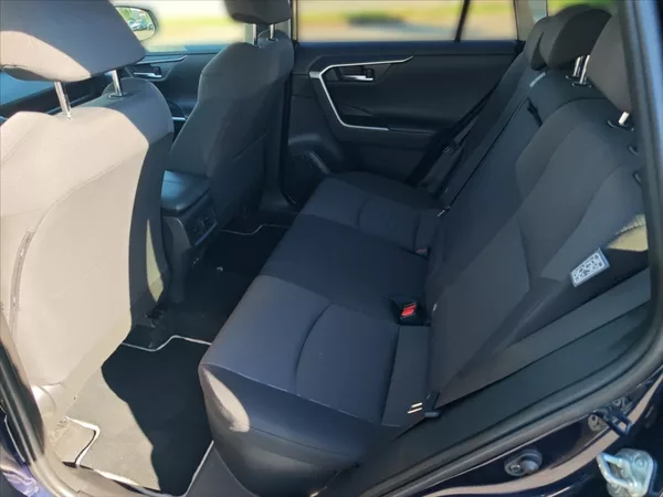 Toyota RAV4 2,5 Hybrid Comfort 4WD AT - foto 7