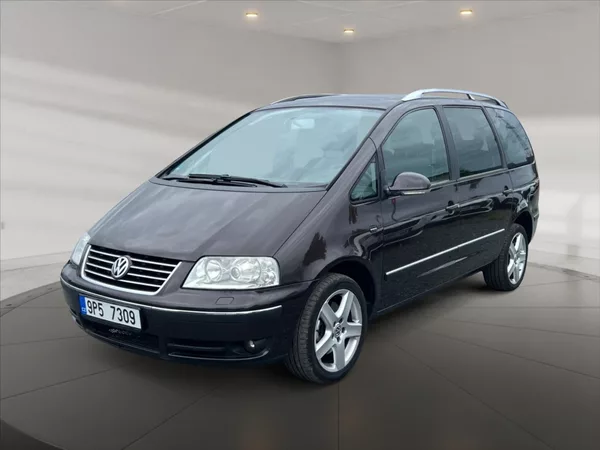 Volkswagen Sharan 2,8 i V6 150kW Highline - foto 3