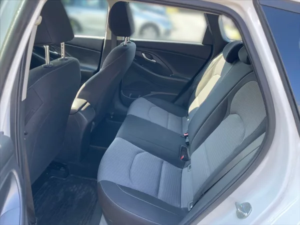 Hyundai i30 1,0 TGDI Family Comfort - foto 8
