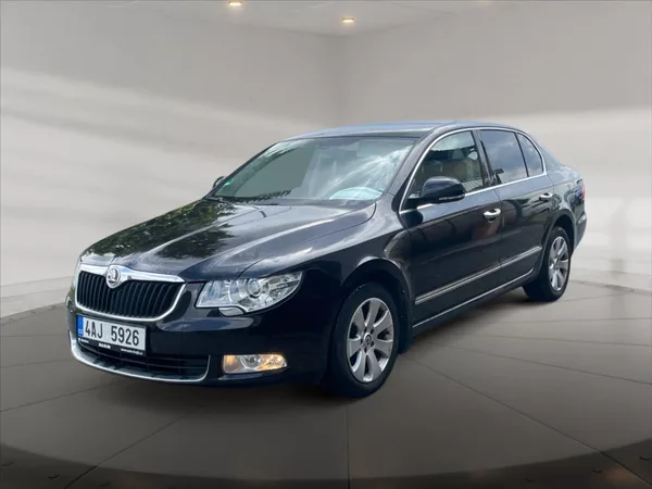 Škoda Superb 2,0 TDI Elegance 4x4 DSG - foto 3