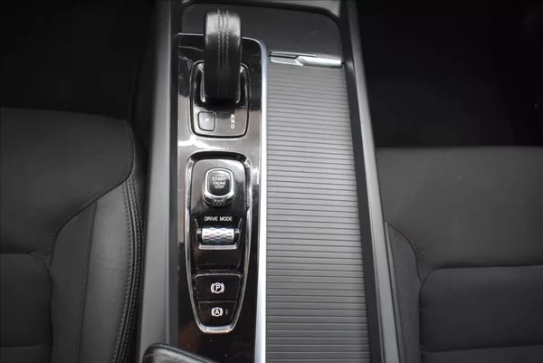 Volvo XC60 2,0 T8 AWD,Plug-in hybrid,DPH, - foto 19