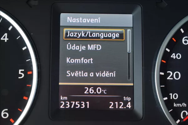 Volkswagen Tiguan 2,0 TDi, 4x4,DSG,NAVI,kamera, - foto 22