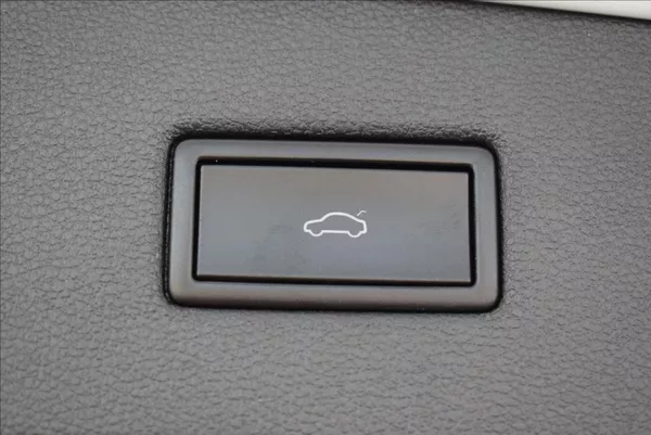 Volkswagen Tiguan 2,0 TDI, DSG,Head Up,Virtual, - foto 16
