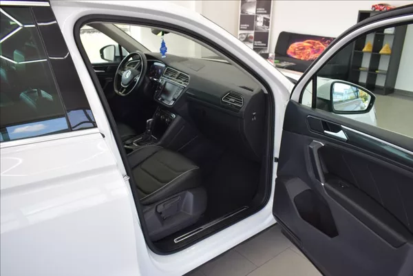 Volkswagen Tiguan 2,0 TDI, DSG,Head Up,Virtual, - foto 17