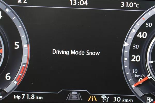 Volkswagen Tiguan 2,0 TDI, DSG,Head Up,Virtual, - foto 41