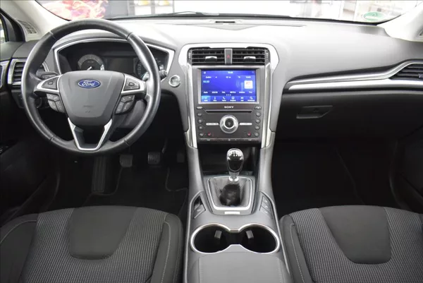 Ford Mondeo 2,0 TDCi,LED,NAVI,serviska,1.m - foto 17