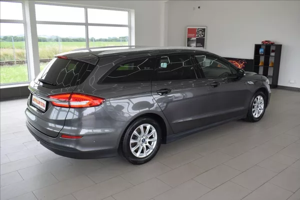 Ford Mondeo 2,0 TDCi,LED,NAVI,serviska,1.m - foto 6