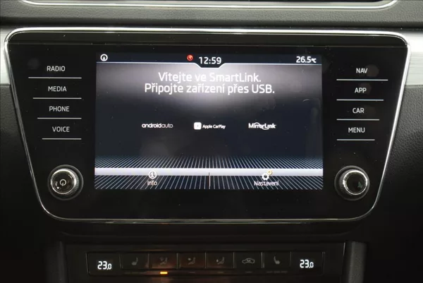 Škoda Superb 2,0 TDi,FULL LED,1.maj.,93 tkm - foto 20
