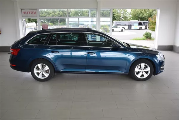Škoda Superb 2,0 TDi,FULL LED,1.maj.,93 tkm - foto 4
