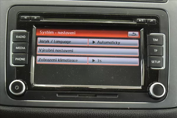 Volkswagen Tiguan 2,0 TDi, SPORT,tažné,servis, - foto 21