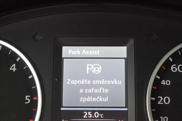 Volkswagen Tiguan 2,0 TDi, SPORT,tažné,servis, - foto 26