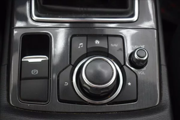 Mazda CX-5 2,2 SKYACTIVE-D,ČR,4x4,NAVI, - foto 17