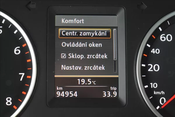 Volkswagen Tiguan 1,4 TSi, SPORT & STYLE,1.maj., - foto 23