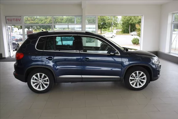 Volkswagen Tiguan 1,4 TSi, SPORT & STYLE,1.maj., - foto 4
