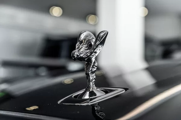 Rolls-Royce Ghost Black Badge / Skladem - foto 24