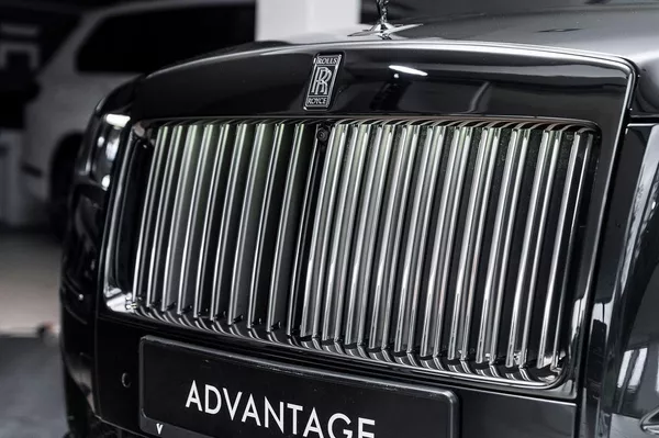 Rolls-Royce Ghost Black Badge / Skladem - foto 29