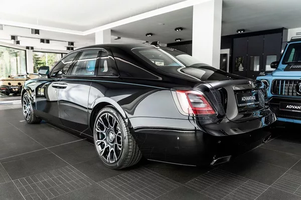 Rolls-Royce Ghost Black Badge / Skladem - foto 4
