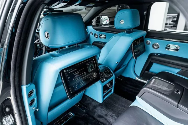Rolls-Royce Ghost Black Badge / Skladem - foto 9