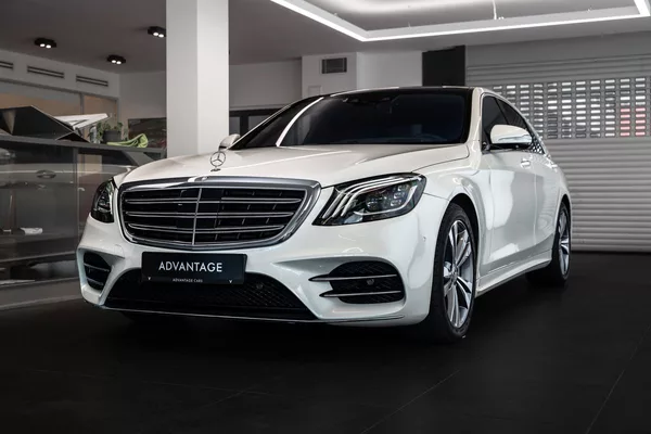 Mercedes-Benz Třídy S 400d 4MATIC/LED/360/Pano
