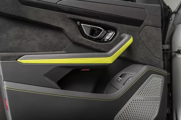 Lamborghini Urus Graphite Capsule/Pano/B&O 3D - foto 11
