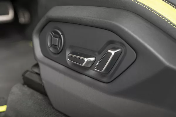Lamborghini Urus Graphite Capsule/Pano/B&O 3D - foto 13
