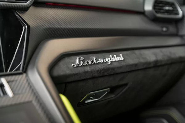 Lamborghini Urus Graphite Capsule/Pano/B&O 3D - foto 22