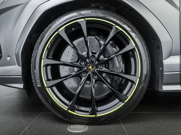 Lamborghini Urus Graphite Capsule/Pano/B&O 3D - foto 27