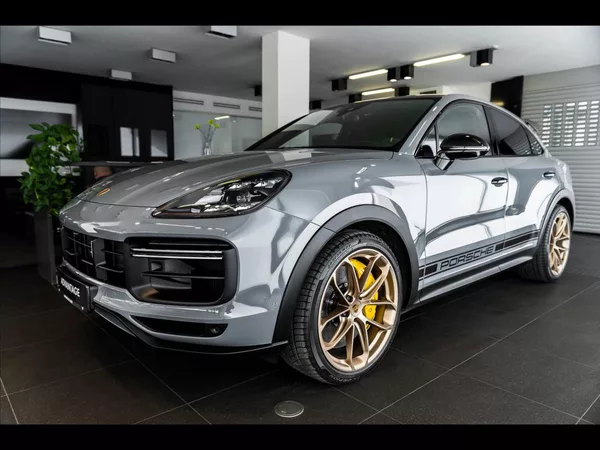 Porsche Cayenne Coupe Turbo GT ACC/Burm High-E