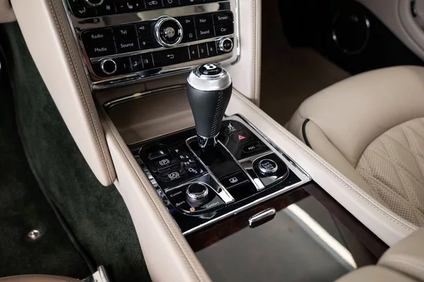 Bentley Mulsanne Speed / Záruka - foto 21