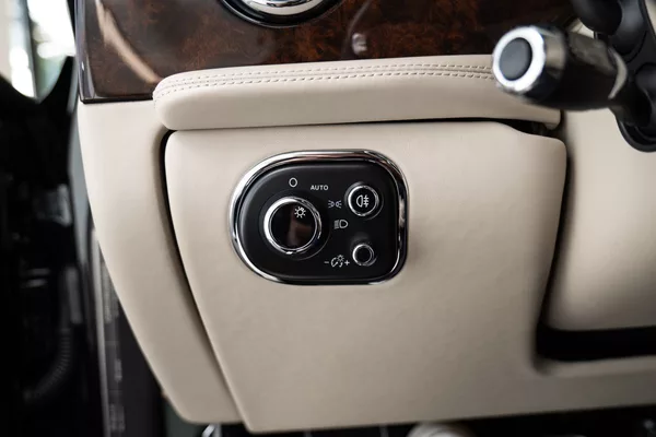 Bentley Mulsanne Speed / Záruka - foto 24