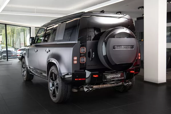 Land Rover Defender 110 V8 P425 X Matné PPF/Meridi - foto 4