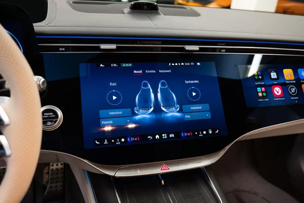 Mercedes-Benz Třídy S - foto 15