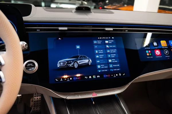 Mercedes-Benz Třídy S - foto 16