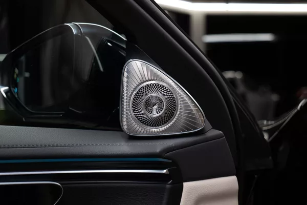 Mercedes-Benz Třídy S - foto 22
