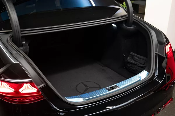 Mercedes-Benz Třídy S - foto 24