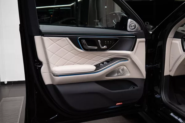 Mercedes-Benz Třídy S - foto 7