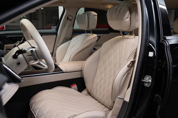 Mercedes-Benz Třídy S - foto 8