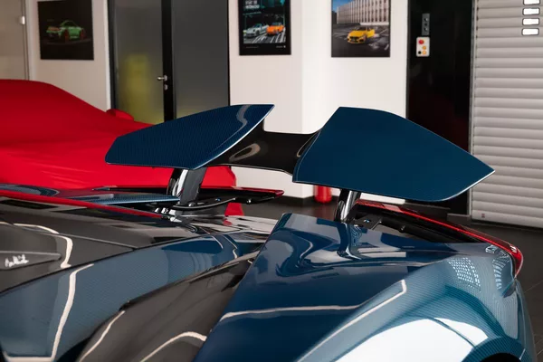 Automobil - foto 37