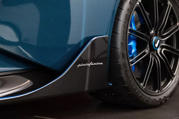 Automobil - foto 43
