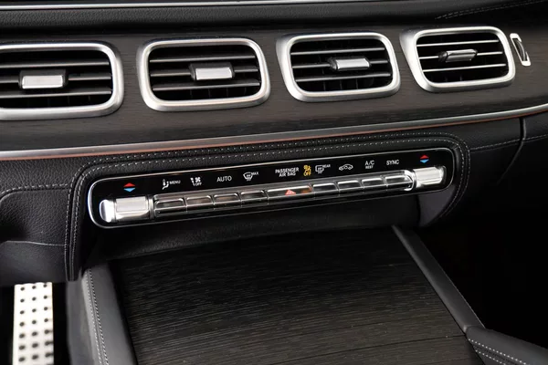 Mercedes-Benz GLS 450d 4MATIC - foto 17
